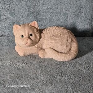 Vintage Polystone Cat Figurine